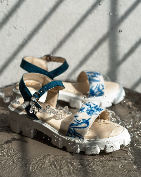 Caribbean Dreams : Splash Sandals